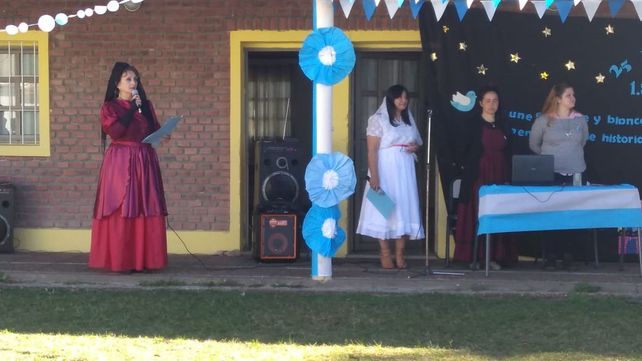 Escuelas rurales compartieron los festejos del 25 de Mayo