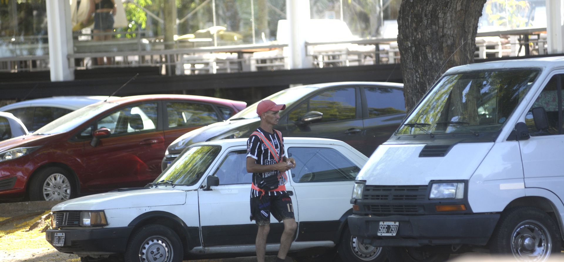 La Florida y Colectividades, dos sitios en los que se logró ordenar a los cuidacoches