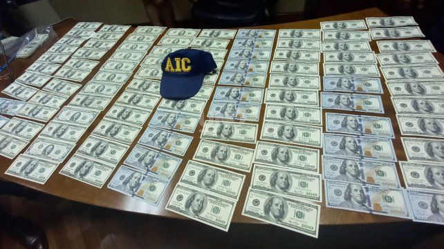 El dinero secuestrado durante los allanamientos a la empresa denunciada por administración fraudulenta.&nbsp;