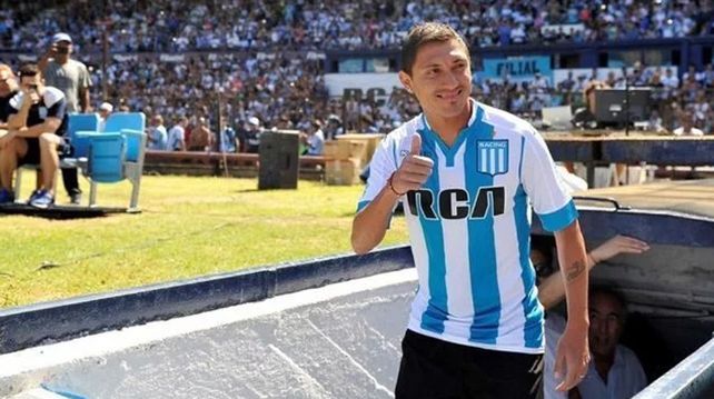 Me molesta ver a Neri Cardozo con la camiseta de Racing