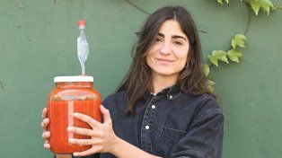 Eliana Debuc está al frente de Alelí Fermentación, un negocio único en su tipo en alimentación sana.