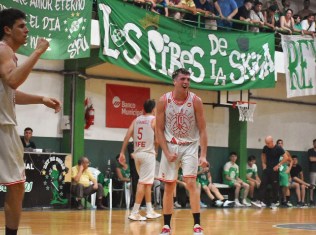 Provincial se quedó con el tercer juego de la final.