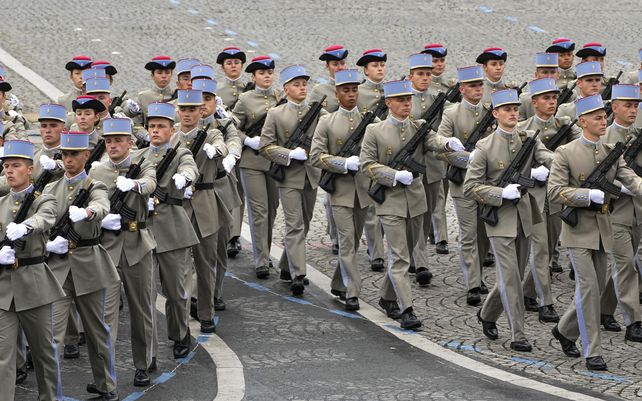 Las imágenes del desfile en Francia por el Día de la Independencia