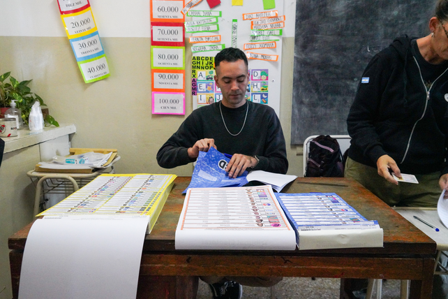Autoridades electorales destacaron que no hubo presentaciones ni impugnación alguna del resultado de los comicios del domingo.