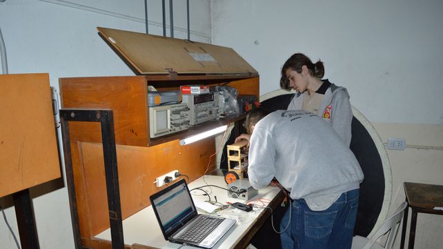 Alumnos hicieron una impresora  3D con materiales reciclados