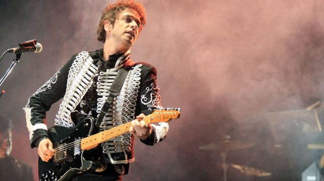 Miles de músicos realizaron un homenaje a Gustavo Cerati