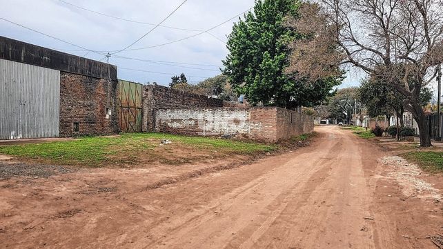 Malestar en Santo Tomé por una obra de pavimento paralizada hace un año: vecinos reclaman por 27 cuadras pendientes