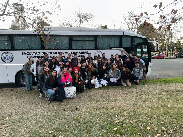 Los estudiantes de la Facultad de Ciencias Veterinarias de Casilda celebraron su destacada participación en la Exposición Rural de Palermo
