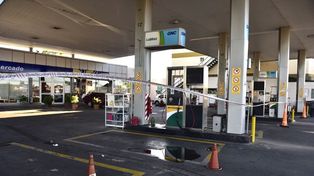 Los estacioneros de Rosario advierten que muchos surtidores sufre desabastecimiento.
