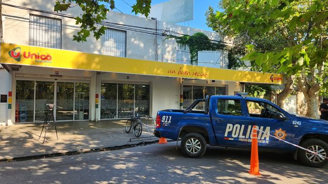 El súper Único propiedad del papá de Antonela Roccuzzo fue baleado el 2 de marzo.