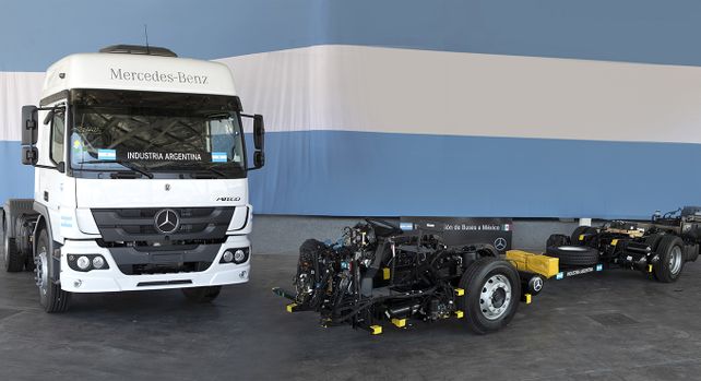 Mercedes-Benz camiones y buses sigue consolidando su posición como una empresa líder en el sector.