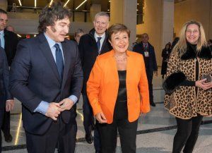 El FMI anunció que llegó a un acuerdo técnico con el gobierno por 20.000 millones de dólares