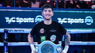 Chapu Cantero retuvo el título argentino supergallo con un KO en el tercer round