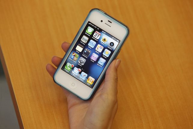 Celulares: siguen las quejas por el servicio deficiente y el precio