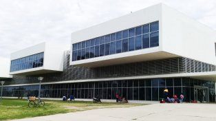 Ahora, la niña se encuentra internada junto a su madre en un hospital público de Santa Fe