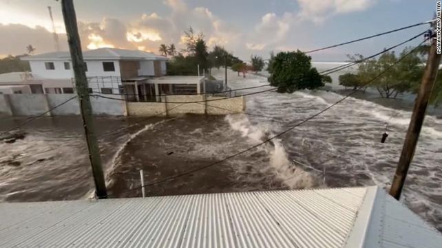 Alerta en Japón, EEUU y Chile por el tsunami originado por el volcán de Tonga
