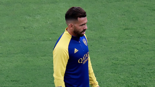 Tevez se lesionó y es duda en Boca para el Superclásico Tevez se lesionó y es duda en Boca para el Superclásico