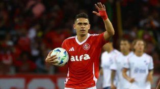River busca el regreso del colombiano Rafael Santos Borré