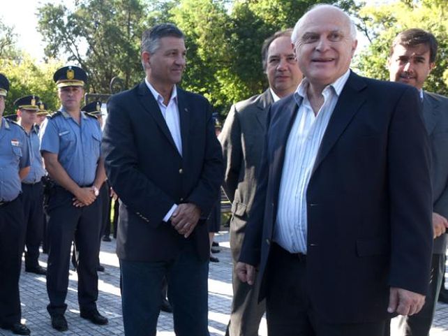 Lifschitz afirmó que la semana próxima pondrá en funciones a Bruschi como jefe de policía provincial