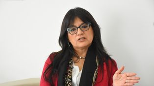 La ex comisionada de la Comisión Interamericana de Derechos Humanos (CIDH), Julissa Mantilla Falcón, dio una clase magistral tras la formalización de la Oficina de Género del poder Judicial de Santa Fe