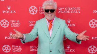 El cineasta Pedro Almodóvar recibió un premio en Nueva York y disparó contra Trump y comparó a Estados Unidos con Rusia, China y Corea del Norte.