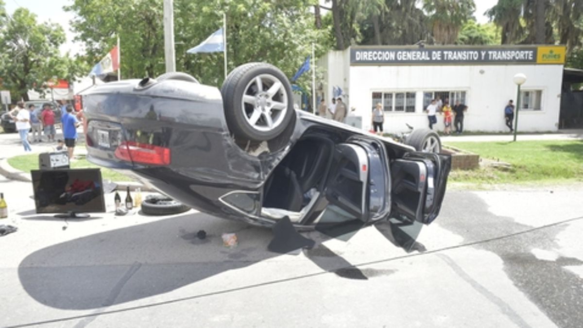 Tres adolescentes detenidos tras un robo y una alocada fuga por la ruta