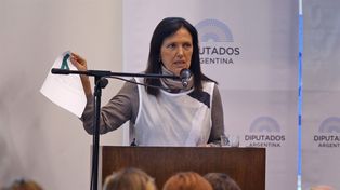Repudian el intento de censura a Claudia Piñeiro