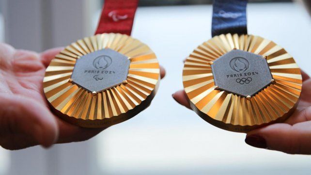 Las medallas de París 2024 tendrán hierro de la Torre Eiffel