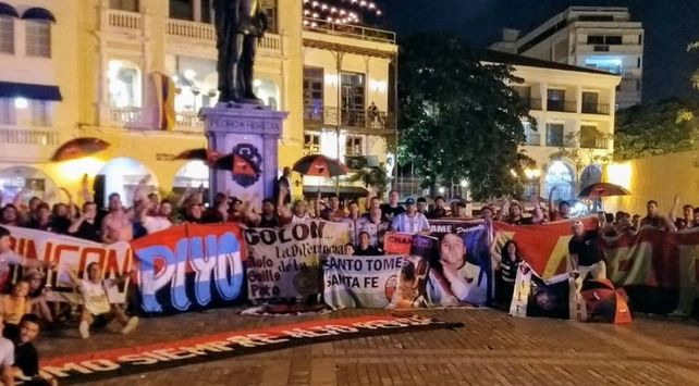 Banderazo de los Sabaleros en Cartagena en la previa del duelo ante Junior