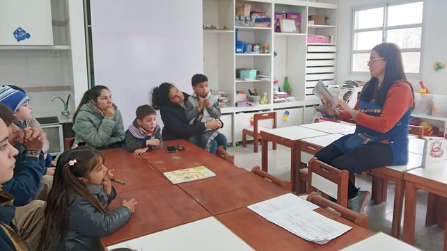 A partir de este lunes 16 se encuentra abierta la inscripción con prioridad para jardines y nivel inicial ciclo lectivo 2025. Documentación Requerida