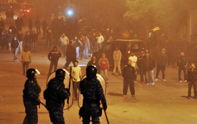 Cientos de vecinos ganaron las calles por el crimen de Catherine Moscoso