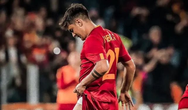 Paulo Dybala sufrió una pequeña lesión en el aductor de la pierna derecha que lo dejó afuera de los amistosos de la selección.