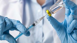 La Anmat aprobó el uso de emergencia de la vacuna de Pfizer en la Argentina