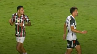 Atlético Minerio la tenía complicada, pero se repuso. Se llevó un buen punto de su visita a Fluminense.
