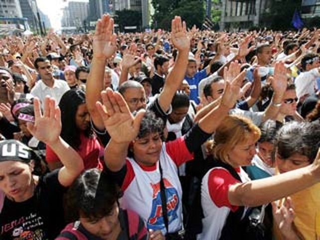 Evangélicos convocan para el 25 de mayo a una jornada de oración por el país