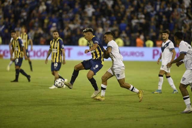Central jugó sin ambición y al final cayó con Vélez por un cabezazo de Osorio
