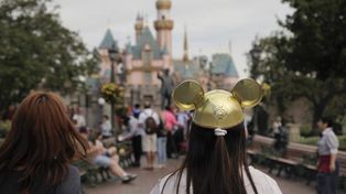 En un parque Disney de California se declaró un brote de sarampión