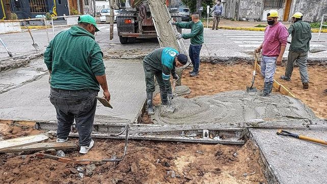 Trabajos de bacheo en la ciudad de Santa Fe