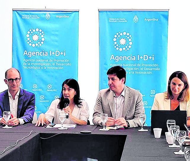 El 1º Censo Nacional de Empresas de Bio y Nanotecnología se presentó en la agencia I+D+i.