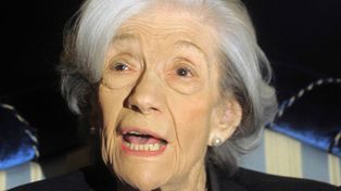 Ana Mar&iacute;a Matute fue distinguida con el premio Miguel de Cervantes
