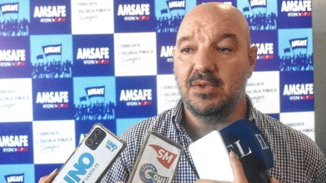 Elecciones en Amsafé: Rodrigo Alonso logró un contundente triunfo y continuará al frente del gremio docente Elecciones en Amsafé: Rodrigo Alonso logró un contundente triunfo y continuará al frente del gremio docente