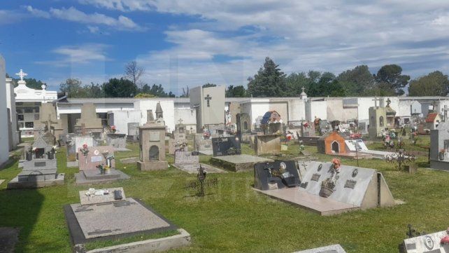 Los tiempos de Dios son perfectos. Así lo entienden desde el Cementerio Parroquial de San Benito. A quienes le llega la hora