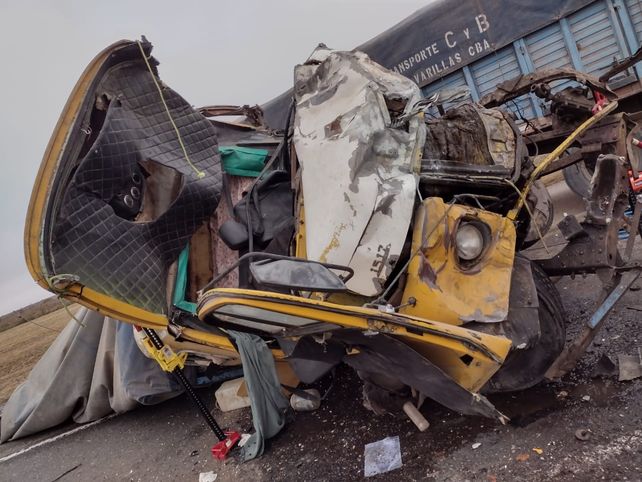 El impacto se produjo entre dos camiones que transportaban cereal que viajaban hacia el sur y un cisterna vacío que se dirigía a Rafaela.