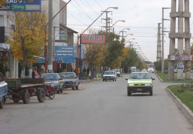 Falleció un joven tras chocar una moto contra una columna en avenida Gorriti