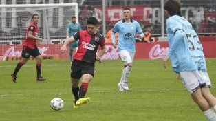 Saúl Salcedo tiene contrato con Newells hasta diciembre de 2027.