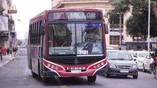 Choferes de transporte urbano de pasajeros en Paraná esperan el depósito de sus haberes. Mañana estaría la totalidad del sueldo, señaló un delegado a UNO