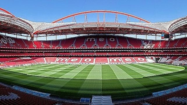 El Estadio da Luz de Lisboa gana terreno para albergar la final de la Champions League. 