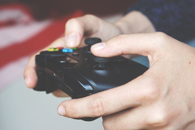 Plataformas de videojuegos como Steam y PlayStation quedarán excentas del impuesto del 30% según la disposición de Arca