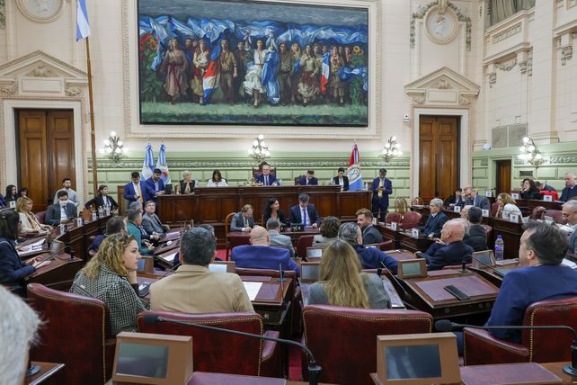 El frente Unidos intentará este jueves en el Senado darle sanción definitiva a la reforma electoral en Santa Fe.