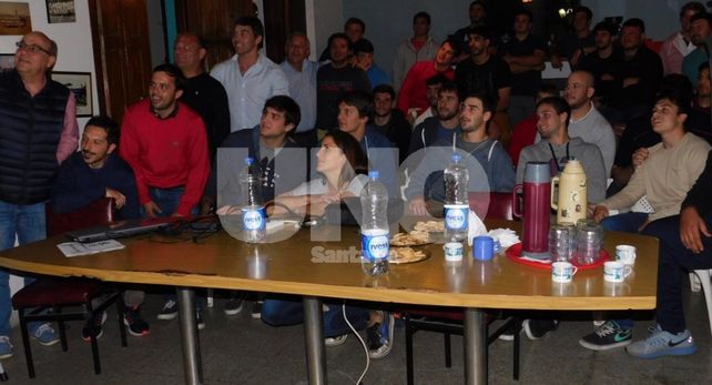 La USR presentó a los jugadores y al nuevo cuerpo de entrenadores